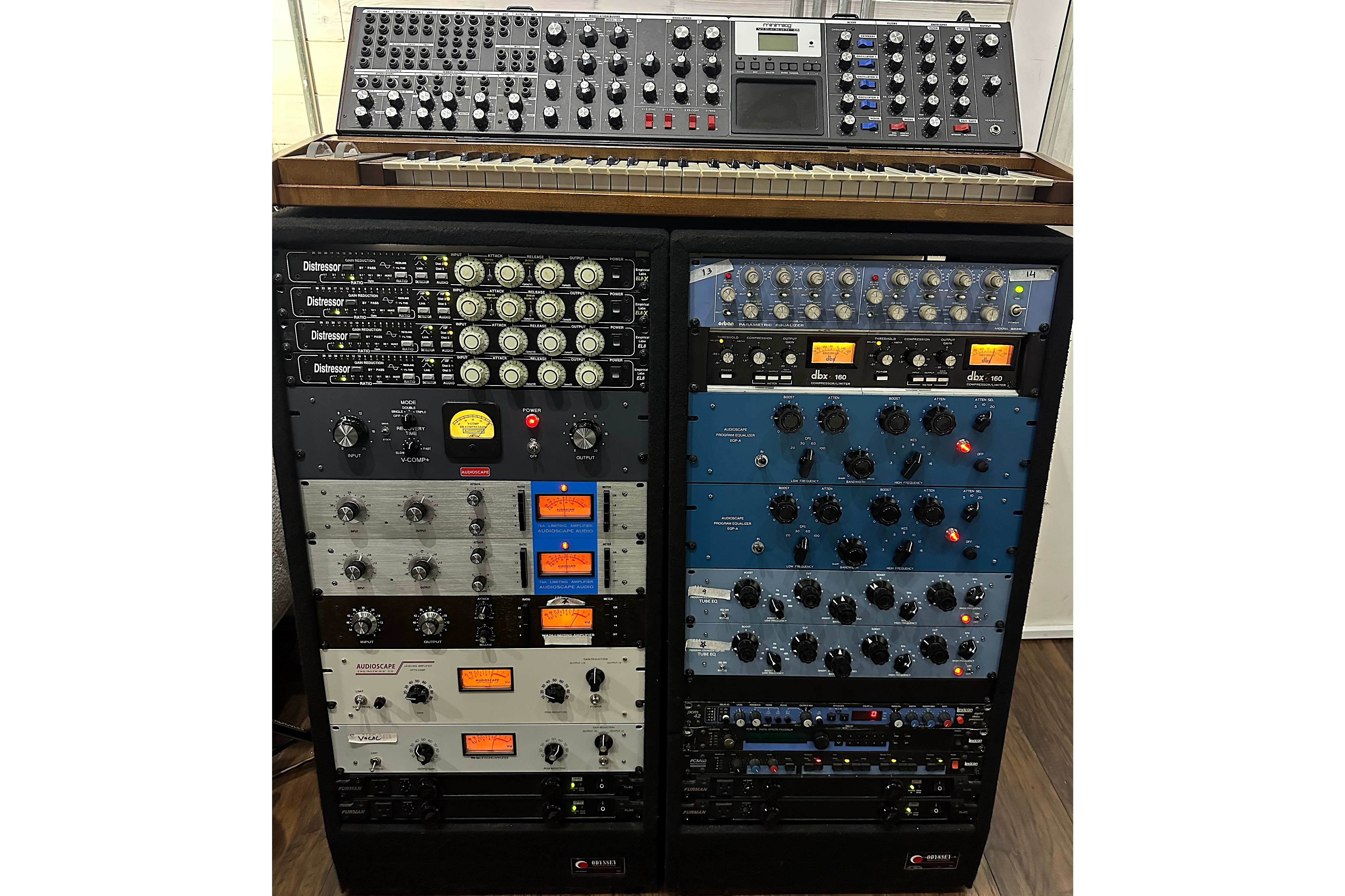 Real studio photo for Daxxit Sound Studios